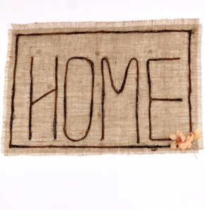 Lauras Home